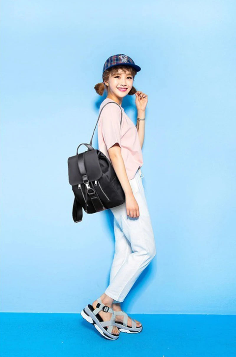 Mochila feminina de designer de alta qualidade em nylon, bolsa feminina fashion, mochila escolar de grande capacidade, bolsa de viagem casual