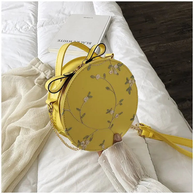 Bolsas redondas de renda doce de couro PU de alta qualidade para mulheres, bolsas crossbody para mulheres 2025, pequena corrente de flores frescas, ombro