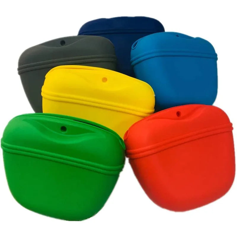 Hot-selling Pet Silicone Dog Food Bag Portable Dog Training Snack Bag Training Snack Bags Dogs Training Fanny Pack Pet Supplies pet shop