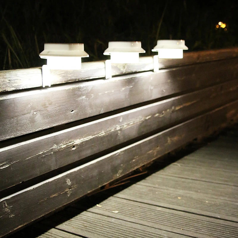 Luminária de parede à prova d'água com energia solar 3LED para calha, luz noturna branca e quente para cerca, caminho de jardim, luminária LED decorativa para acampamento