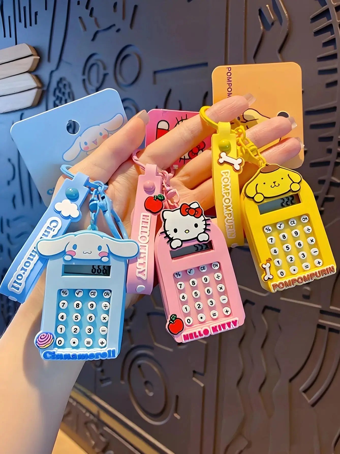 1 peça Sanrio Criativo Mini Calculadora de Computador Criativo Bolsa pingente brinquedo Desenho animado chaveiro pingente Kawaii Meninas meninos presentes de Natal