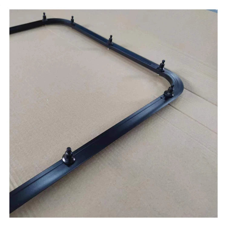 Janela lateral de caravana com dobradiça superior de 900*450 mm de acrílico anti-UV de alto desempenho para trailers e vans na China