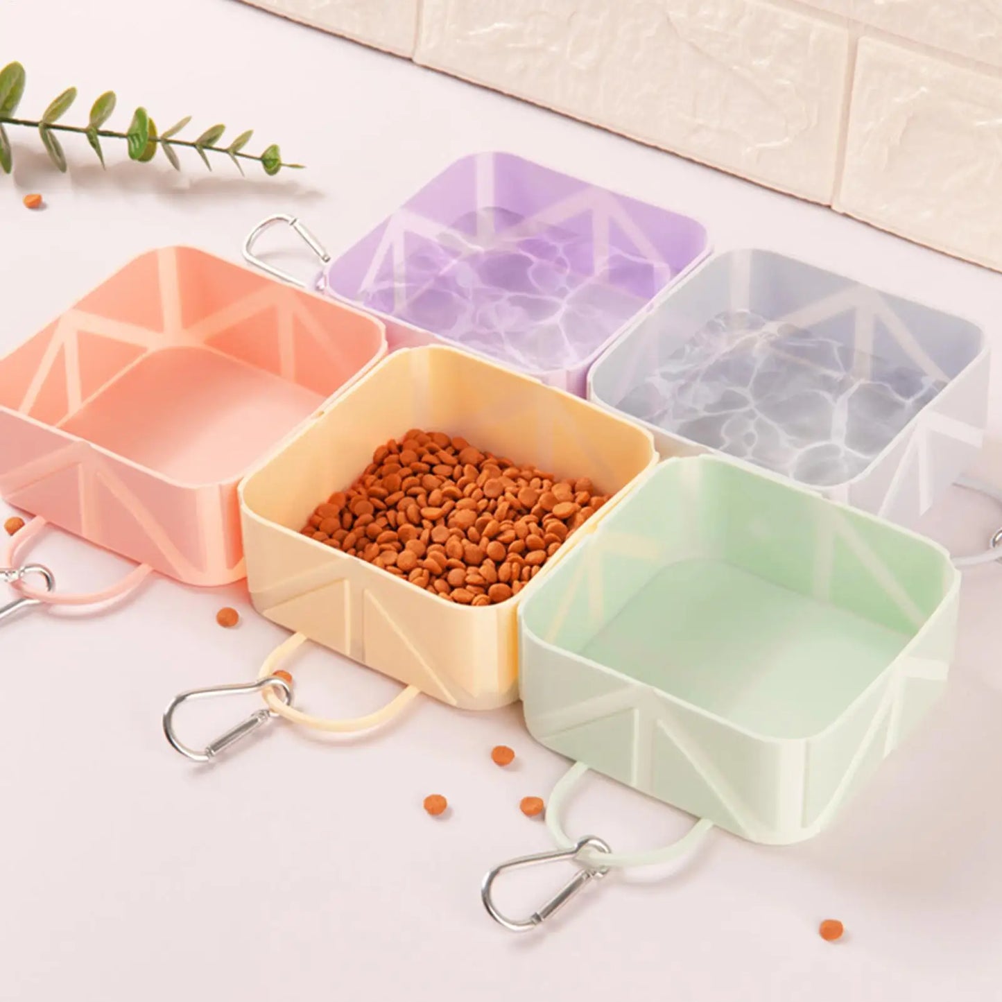 Foldable Dog Bowl 500ml Pet Food Container Dog food and water Feeder manual Pets Food dispenser for Puppy Kitten Car