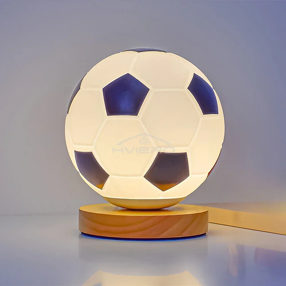 1 peça 3D luz noturna de futebol decoração de mesa de quarto lâmpada de futebol alimentada por bateria presente perfeito para adolescentes decoração lâmpada presentes