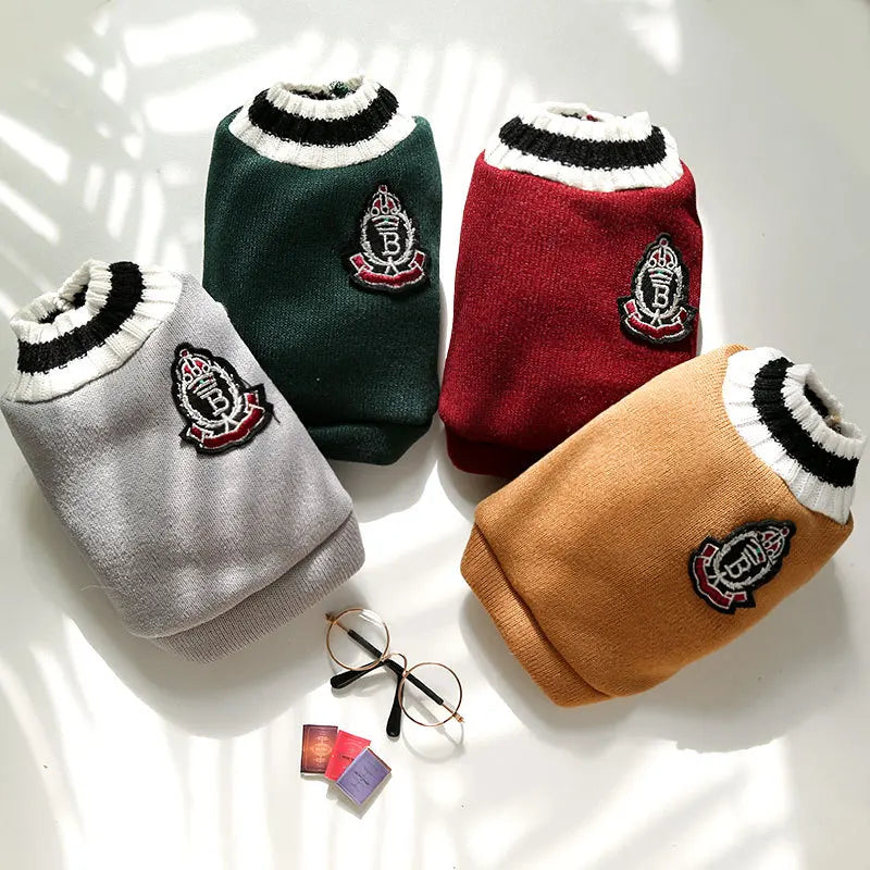 Winter Warm Pet Dog Sweater College Style V-neck Puppy Knitwear for Small Large Doggy Coat French Bulldog Vest Chihuahua Clothes