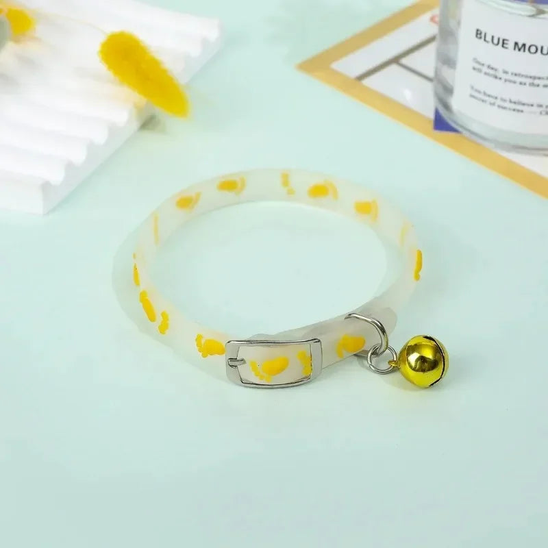 Colar luminoso para gatos, coleira pequena para cães, anti-perda, colar de silicone fluorescente, anel de pescoço, acessórios para animais de estimação