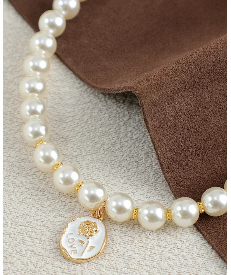 Pet Cat Collars Pearl Rose Pendant Necklace Cat Dog Pearl Collar Pet Pendant Cute High Beauty Retro Decoration Teddy Dog Collar