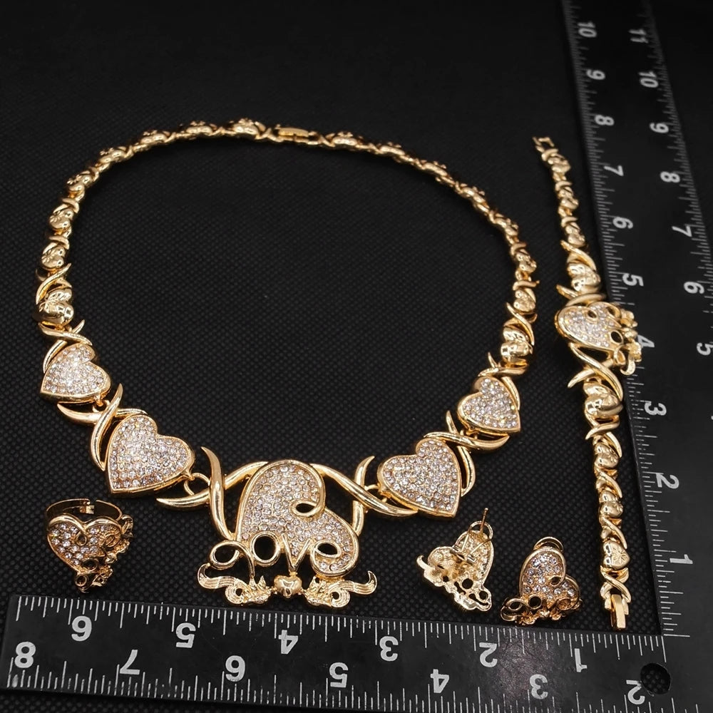 Conjunto de joias Zhuerrui I Love You Hug and Kiss Xoxo com colar e diamantes americanos banhados a ouro, conjunto de joias com urso de pelúcia grande Z0053