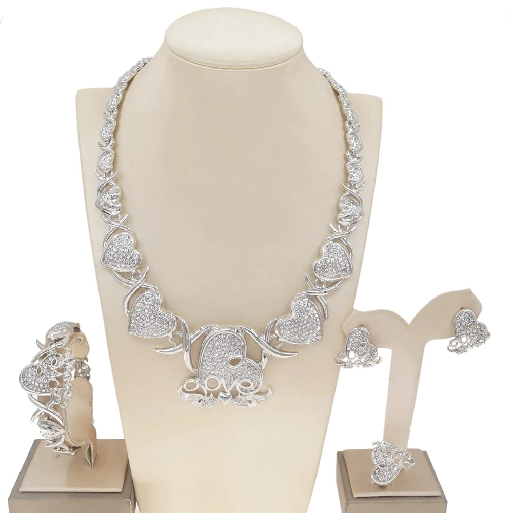 Conjunto de joias Zhuerrui I Love You Hug and Kiss Xoxo com colar e diamantes americanos banhados a ouro, conjunto de joias com urso de pelúcia grande Z0053