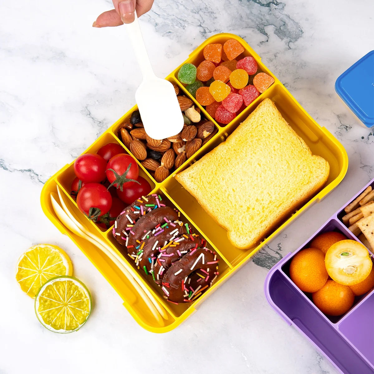 Lancheira Bento para adultos de 1330 ml, recipientes para alimentos com 6 compartimentos e utensílios de mesa para lanches, trabalho, escola, forno de micro-ondas, aquecimento