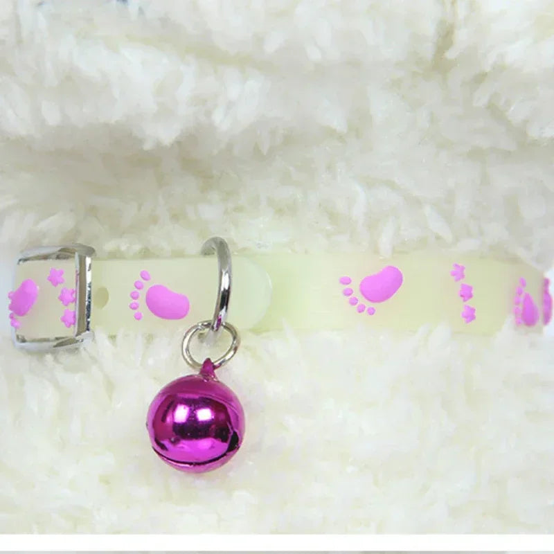 Colar luminoso para gatos, coleira pequena para cães, anti-perda, colar de silicone fluorescente, anel de pescoço, acessórios para animais de estimação