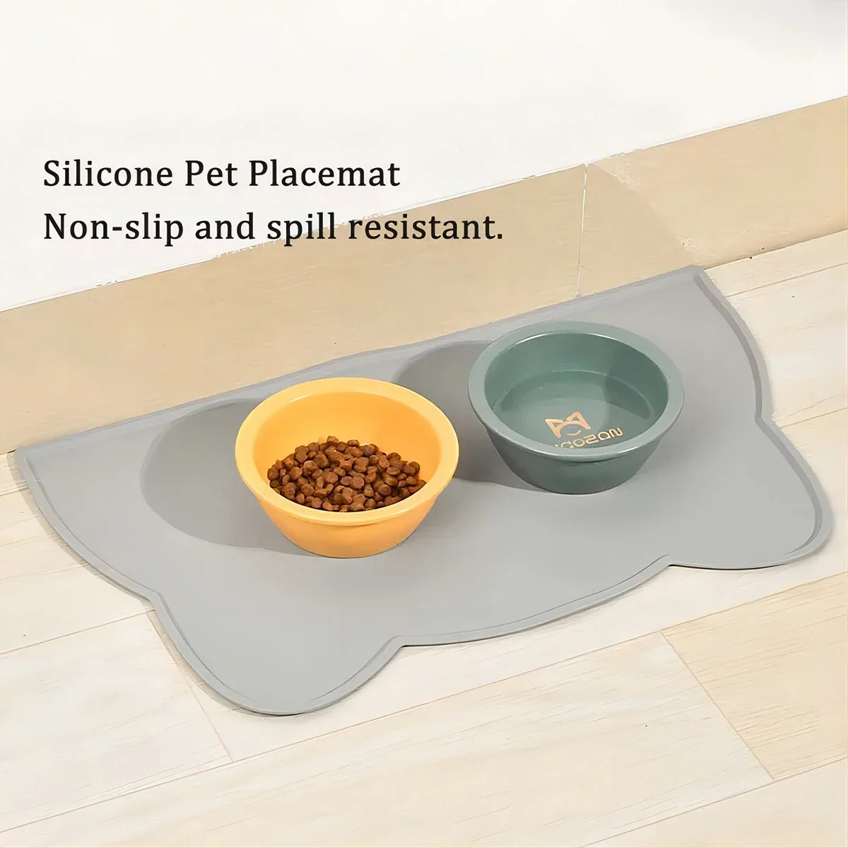 Tapete de silicone para alimentos de animais de estimação, à prova d'água, antiderrapante, sujo, lavável e fácil de limpar, tapete universal para utensílios de mesa para cães e gatos.