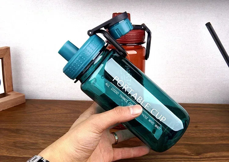 1 peça 1000ml copo criativo de grande capacidade garrafa esportiva de água para entusiastas de fitness garrafa agitadora de hidratação fácil de transportar