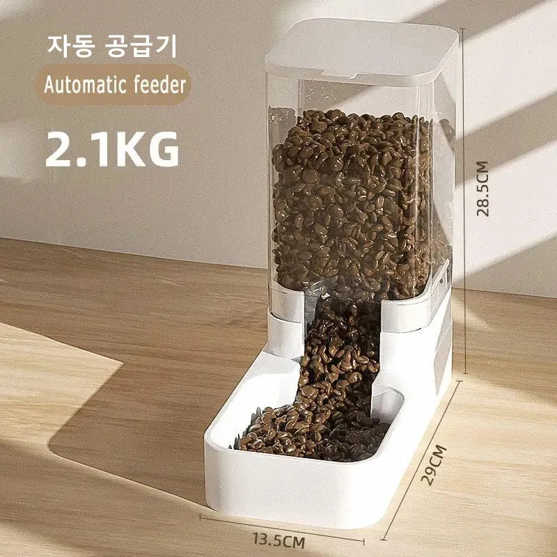Pet acessories Dog Automatic Feeder Transparent Automatic Gravity Cat Water Bowl High Capacity Food Storage  Container Cat And Dog Accessories