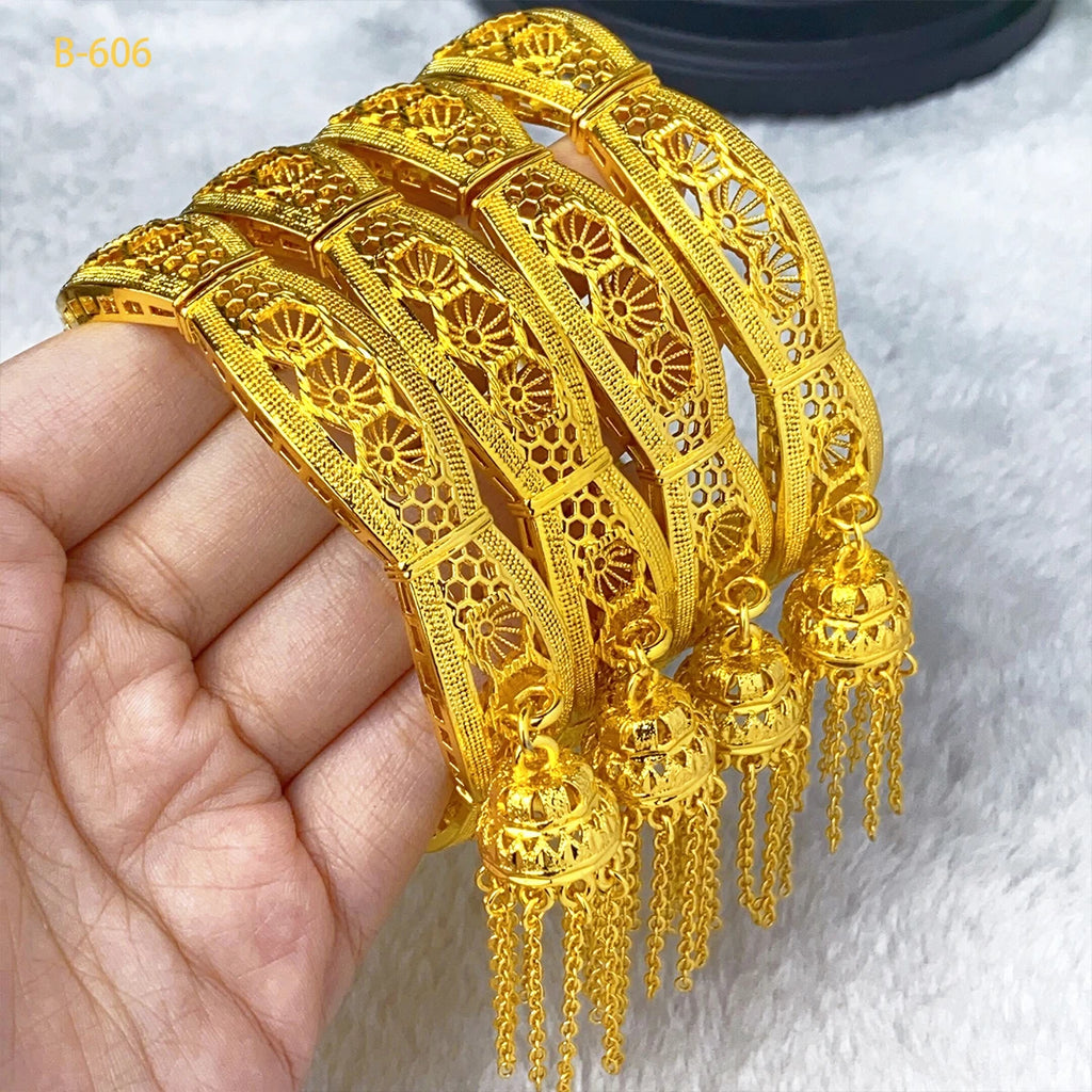 XUHUANG New Design Dubai Gold Color Bangles With Tassel Pendant For Women Indian Middle Eastern Nigerian Wedding Luxury Jewelry