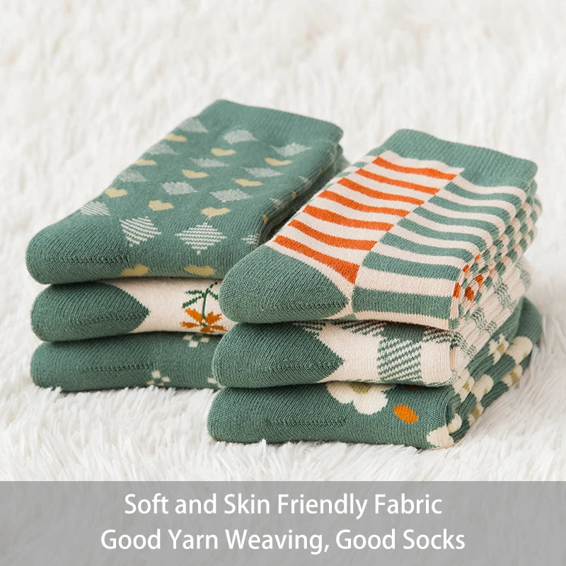6 pares de meias femininas de outono e inverno com estampa de desenho animado, flor fofa, xadrez, listradas, estilo universitário, grossas e quentes, com laço