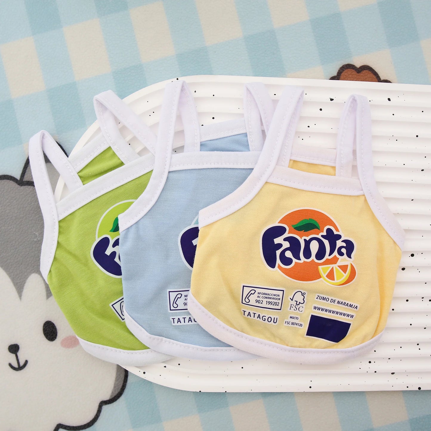 Novas roupas para cães e gatos primavera/verão, estilo fino, suspensório de refrigerante de frutas com dopamina estilo ocidental, colete fofo estilo curto