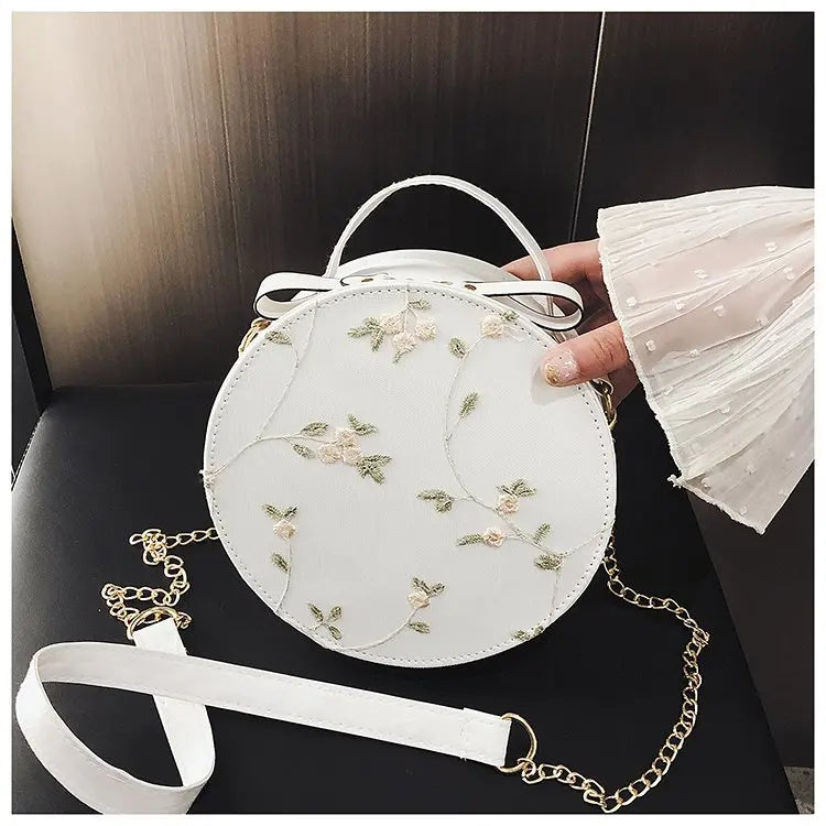 Bolsas redondas de renda doce de couro PU de alta qualidade para mulheres, bolsas crossbody para mulheres 2025, pequena corrente de flores frescas, ombro