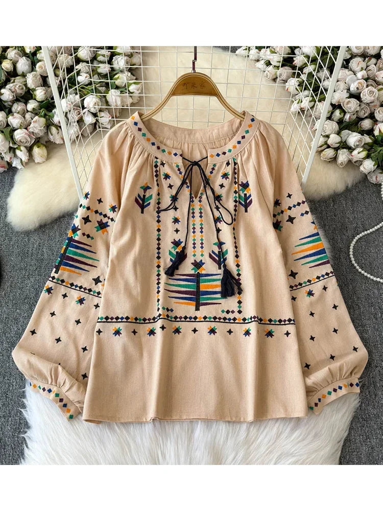 Blusa feminina de outono temperamento elegante vintage camisa bordada 2024 novo estilo boêmio férias top solto BL026
