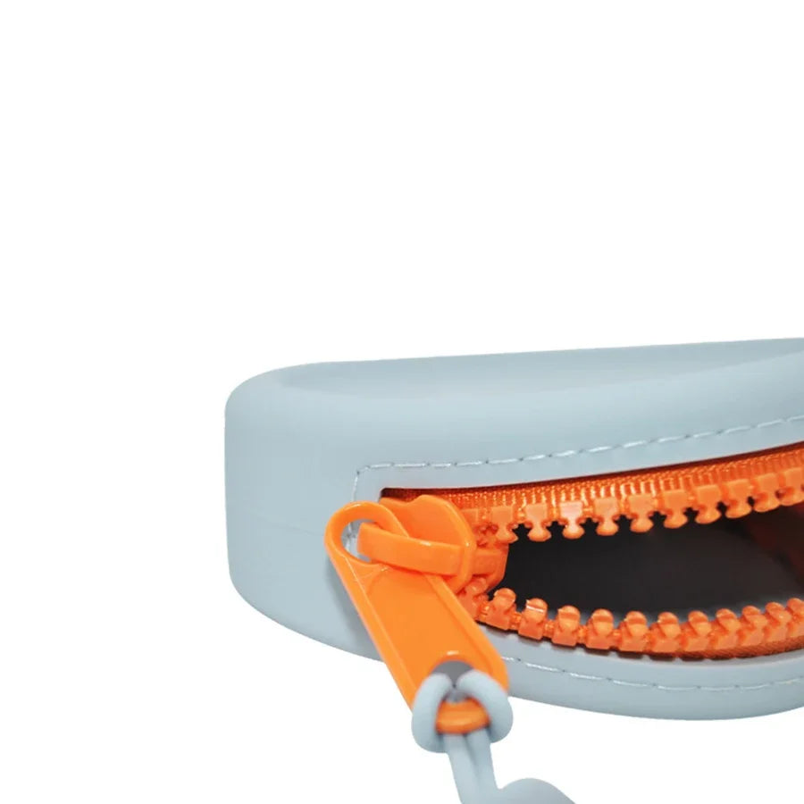Bolsa de treinamento para petiscos de cachorro, bolsa portátil de silicone para petiscos de cachorro com cordão e gancho para armazenamento de suprimentos para caminhadas ao ar livre