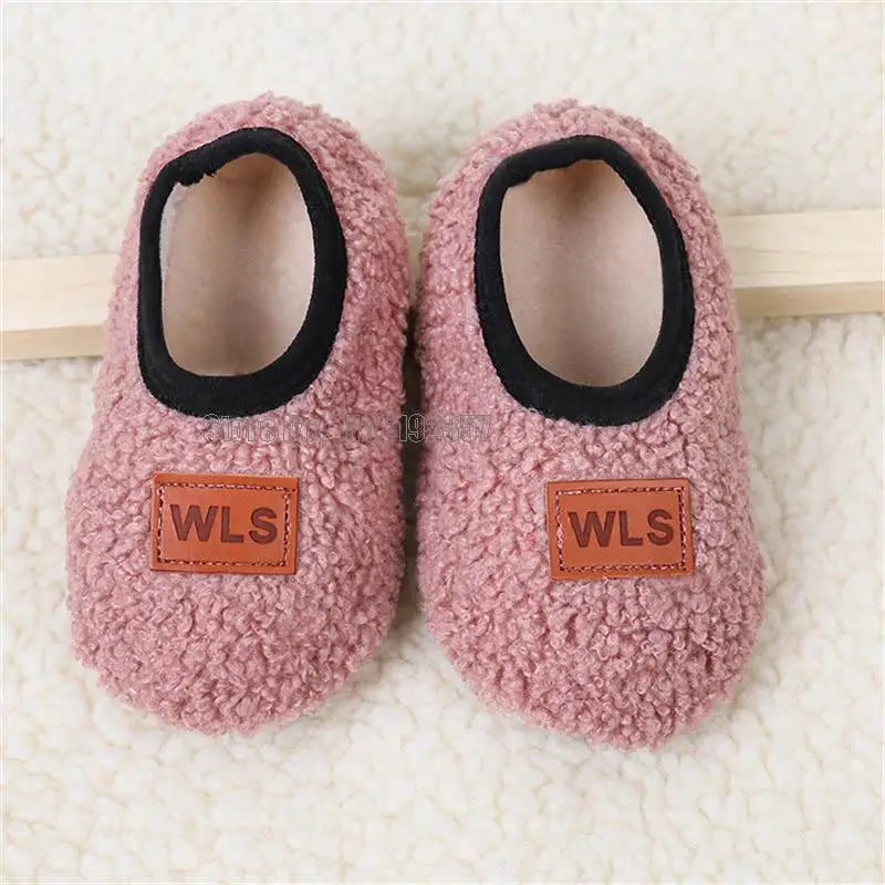 Pantufas de inverno para bebês, pantufas de chão para bebês, de pelúcia, quentes, para meninos e meninas, macias e antiderrapantes, para escola interna