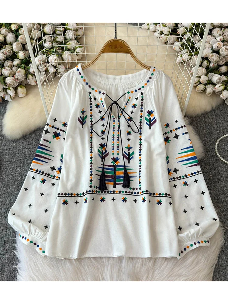 Blusa feminina de outono temperamento elegante vintage camisa bordada 2024 novo estilo boêmio férias top solto BL026