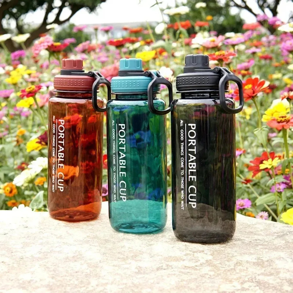 1 peça 1000ml copo criativo de grande capacidade garrafa esportiva de água para entusiastas de fitness garrafa agitadora de hidratação fácil de transportar