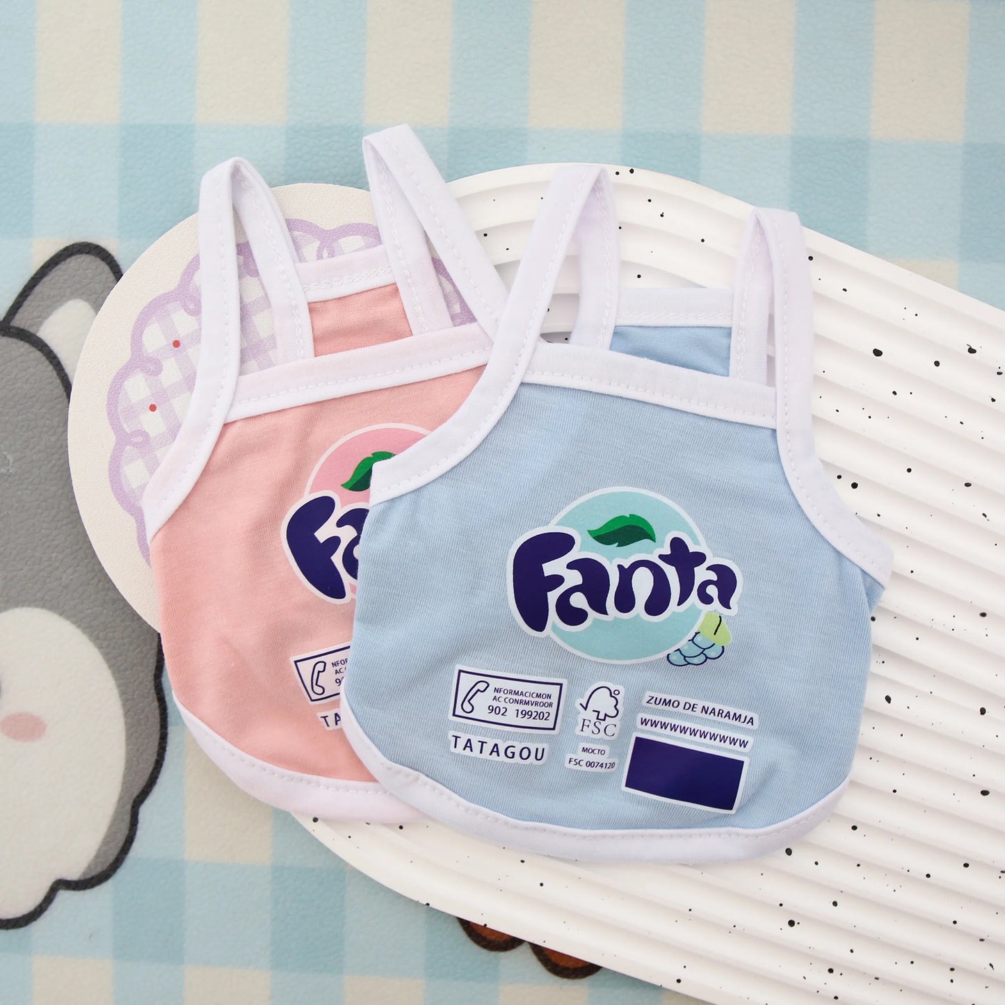 Novas roupas para cães e gatos primavera/verão, estilo fino, suspensório de refrigerante de frutas com dopamina estilo ocidental, colete fofo estilo curto