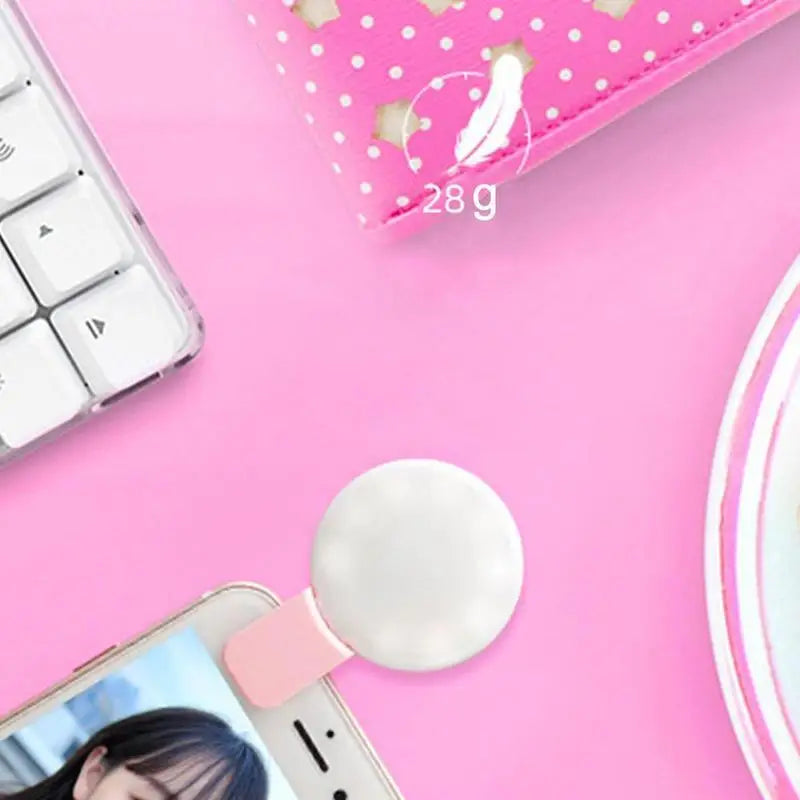 Luz de preenchimento universal para selfies em celulares, lâmpada LED portátil para vídeos ao vivo, acessórios para smartphones e iPhone, luz com clipe de carregamento USB