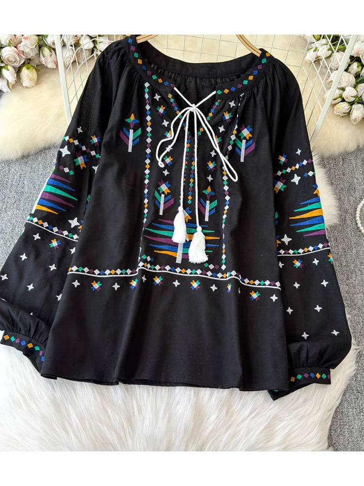 Blusa feminina de outono temperamento elegante vintage camisa bordada 2024 novo estilo boêmio férias top solto BL026